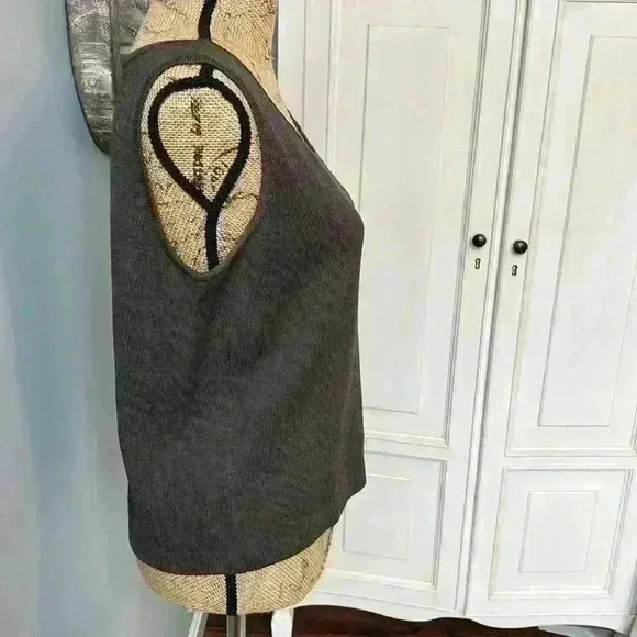 St.John signature knit tank Brown size M - Picture 2 of 5